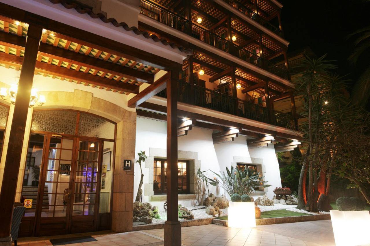 Hotel La Carolina Lloret de Mar Dış mekan fotoğraf