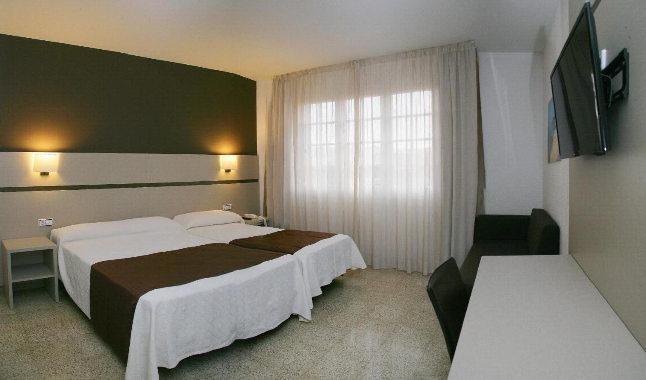 Hotel La Carolina Lloret de Mar Dış mekan fotoğraf
